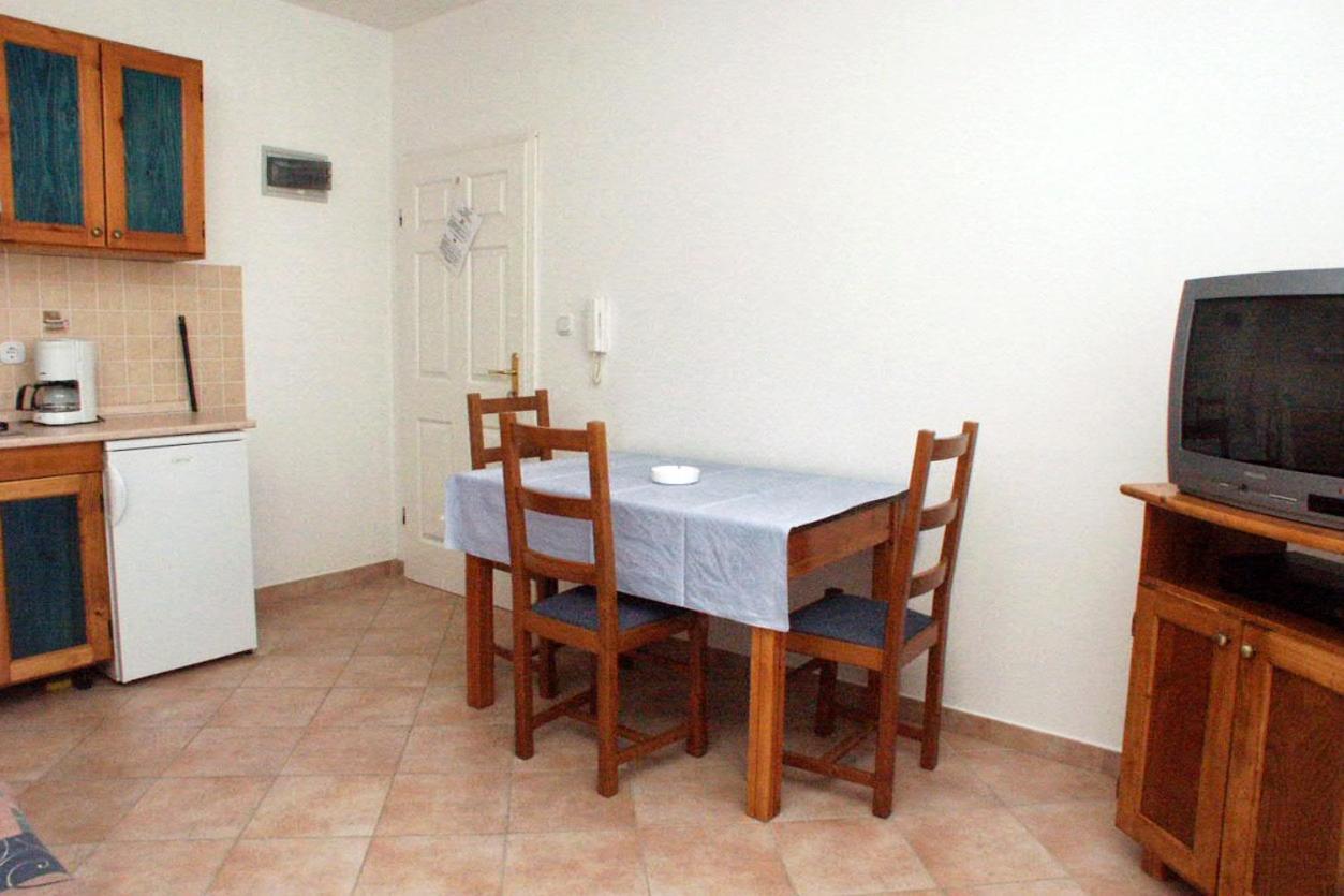 Apartments And Rooms With Wifi Vrsar, Porec - 3007 Buitenkant foto